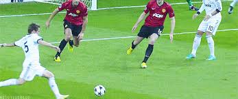 Arsenal'den ayrılmasına kesin gözüyle bakılan mesut özil'in adı fenerbahçe ile anılıyor. Mesut Ozil Gifs Wifflegif