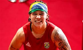 Bia ferreira (miriam jeske/cob) os baianos beatriz ferreira e hebert conceição estão nas finais do boxe na olimpíada de tóquio (japão). Jmklm0ntf4aulm