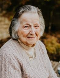 Marietta Larson's Instagram, Twitter & Facebook