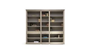 Roche bobois a invité bruno moinard, architecte d'intérieur à la renommée internationale, à inscrire ses créations de belle élégance à la française dans la collection « nouveaux classiques », pour revisiter le mobilier de style. Coupole Bibliotheque Roche Bobois