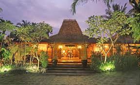 ‍ the resort uniqueness is the villas took traditional javanese house, called 'joglo', particularly from central java and was kept in its original heritage. Jogloplawang Villa Resort Kaliurang Updated 2021 Prices