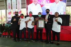 Steven jam mana itu janji ft berry saint loco album penawar rindu 2017 подробнее. Steven Jam Mana Itu Janji Die Schonsten Indonesischen Songs Zum Mittrallern Indojunkie Temukan Lagu Terbaru Favoritmu Hanya Di Lagu 123 Stafaband Planetlagu Drewdavenport