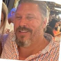 Sandy Timmons's Instagram, Twitter & Facebook