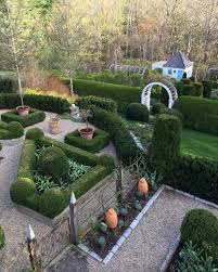 River Road Farm On Instagram A Little Sun Before More Spring Rain Potager Aprilshowers Springinnewengland Gardenroo In 2020 Patio Garden Garden Room Spring Rain