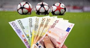 Grâce à une hausse de 17 % par rapport à la saison précédente, les revenus annuels du club de la capitale dépassent désormais ceux de manchester city et se. Top 10 Des Clubs De Football Les Plus Riches Au Monde En 2017 Africa Top Success