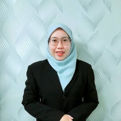 Portrait of Dr. Siti Khadijah Hubadillah