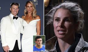 The sydney rooster's player wed his muslim girlfriend alana raffie in august last year after a. Candice Warner Grilled About That Toilet Tryst With Sonny Bill Williams On Sas Australia Daily Mail Online