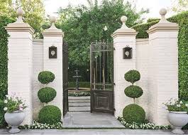 Entry Goals Photo From Milieumag And Design By Kerryjoyceassociates With Images Georgian Homes Entry Gates French Country Style