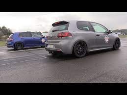 That's a whopping difference, and for anyone seeking a budget daily driver that offers turbocharged tuning potential, the gti looks like a screaming deal in comparison. 375hp Vw Golf 7r Vs 370hp Vw Golf 6r Drag Racing Youtube
