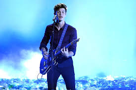 Shawn Mendes Self Titled Album Look Set For A No 1