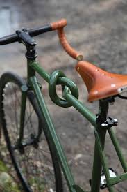 The Knotabike Two Shots In The Air For This One What A Fabulous Play On Words More Velo Insolite Photo Velo Velo Vintage