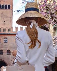 Αθηνά Γρίβου