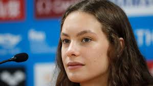 Penelope penny oleksiak (born june 13, 2000) is a canadian competitive swimmer who specializes in the freestyle and butterfly events. Ifsz7ypmjf08om
