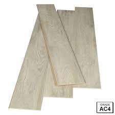 Plancher Stratifie 12 Mm Mulralto En 2020 Plancher Bois Franc Plancher Plancher Bois