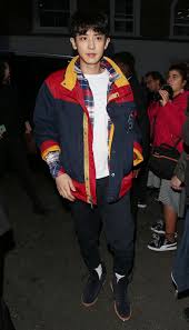 The latest tweets from park chanyeol (@reel_cyp). Exo Star Chanyeol Sits Front Row At Tommy Hilfiger S Fall 2017 Show Vogue
