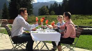 The gls adventure camp is fantastic if you like sports & adventure after improving your german! Imagefilm Blsv Haus Bergsee Youtube