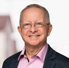 Peter Bühler (Mitte) im Porträt