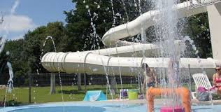 Centre Aquatique Du Grand Chambord Piscine A Saint La Bouger Famille