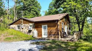 Check spelling or type a new query. High Ridge Cabin In The Blue Ridge Mountains Has Patio And Internet Access Updated 2021 Tripadvisor Luray Vacation Rental