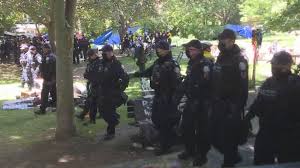Trinity bellwoods park + join group. Bcv7m0 O3ipsfm