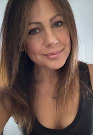 Iwas born in Quebec Canada French CANADIAN but I live in New Hampshire USA  state