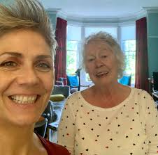 The crime writer @DameDeniseMina