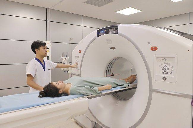 Có nên chụp CT toàn thân để tầm soát ung thư? | Vinmec