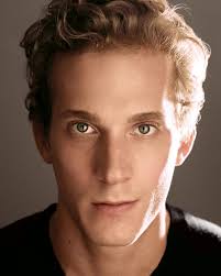 Casting Trans and Non-Binary Performers for Dreamgirls Role