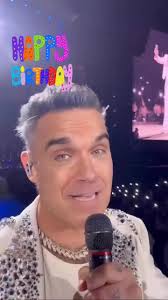 Just the most timid and longest standing member of the Robbie Williams  band: Mr. Gary Nuttall!! We love Gary!! ❤️ We wish he'd have a song  introduction as well. How about Get
