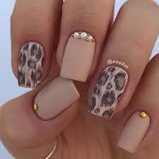 These designs and colors for short nails are so stylish! 63 Pretty Nail Art Designs For Short Acrylic Nails Stayglam