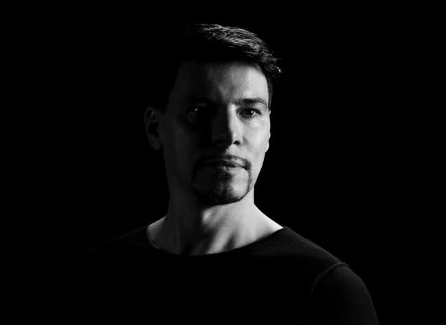 Thomas Gold ile ilgili görsel sonucu"