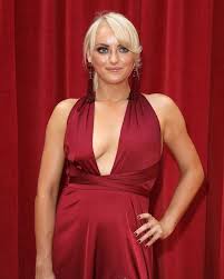 Viewers said farewell to her corrie character, sinead osbourne, in october 2019 in emotional scenes as she died at home in the company of her husband daniel, played by rob mallard, and their baby son, after being diagnosed with terminal cervical cancer. Coronation Street Is Katie Mcglynn Leaving Coronation Street Tv Radio Showbiz Tv Express Co Uk