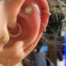 pin auf the curated ear