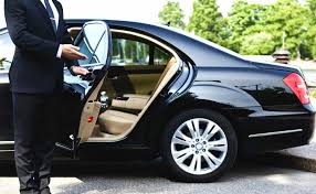 Now The Internet Has Changed The Whole World And Make The Online Reservation Is So Simple Now You Do Not Car Rental Service Chauffeur Service Town Car Service