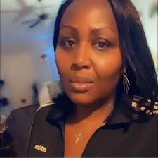 Shoutout to sister for porta potty support