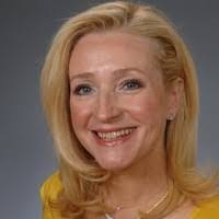 Sharon Dey's Instagram, Twitter & Facebook