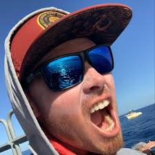 Jason Lafferty (@aliveunderwater) • Instagram photos and videos