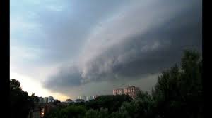 Burzy spodziewać się mogą mieszkańcy ursynowa, wilanowa i wawra oraz okolicznych miejscowości piaseczna. Burza Nad Warszawa Thunderstorm In Warsaw 19 07 2015 Youtube