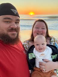 Scentsy found me not too long ago, when I was given the beautiful title  “mama”. My past hobbies became a little challenging at times so it's been  wonderful to find a new