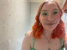 Lauren Curry's Instagram, Twitter & Facebook