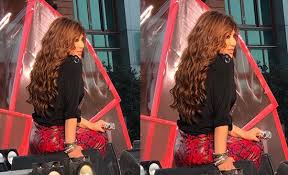 نجوى كرم شوقت الجمهور لكليبها الجديد معذور قلبي اليوم ونشرت برومو الكليب ومقطع من الأغنية الجديدة وكشفت عن موعد طرحها. Ù…ÙˆÙ‚Ø¹ Ø§Ù„Ù…Ø¯ÙŠÙ†Ø© Ø§Ù„Ø¥Ø®Ø¨Ø§Ø±ÙŠÙ‡ Ø´Ø§Ù‡Ø¯ Ù†Ø¬ÙˆÙ‰ ÙƒØ±Ù… ØªÙ„ÙØª Ø§Ù„Ø§Ù†Ø¸Ø§Ø± Ø¨ÙˆØµÙ„Ø© Ø±Ù‚Øµ ÙÙŠ ÙƒÙˆØ§Ù„ÙŠØ³ Ø¹Ù…Ù„Ù‡Ø§ Ø§Ù„Ø¬Ø¯ÙŠØ¯ Ù…Ø¹Ø°ÙˆØ± Ù‚Ù„Ø¨ÙŠ Ø§Ù„Ù…Ø¯ÙŠÙ†Ø© Ù†ÙŠÙˆØ²