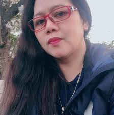 Keanu Reeves is a true dog lover 🥰🥰 This is Matrix movie star Keanu  Reeves. He was abandoned by his father at 3 years old and grew up with 3  different stepfathers.