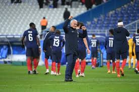 À la fin de cette année, didier deschamps a disputé 108 matchs avec l'équipe de france de football, un record. Equipe De France Tous Les Joueurs Negatifs Au Covid 19 Et Operationnels L Equipe