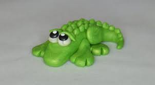 Adorable Handmade Green Alligator Crocodile Polymer Clay Etsy Zoo Animal Crafts Clay Animals Polymer Clay Animals