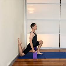 Eka Pada Rajakapotasana Variation 2 Iyengar Yoga Yoga For Runners Iyengar Yoga Poses