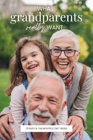 25 Creative Ideas for Fall Family Photos