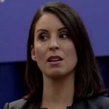 What's Linda's Backstory On 'Orange Is The New Black'?