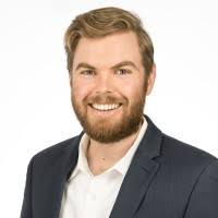 60+ "Deslauriers" profiles