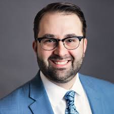 Nick Cantrell receives top recognition for Responsible Investing