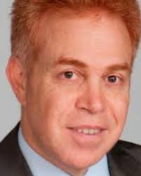 الدكتور عباد جلبرت توما استشاري جراحة الانف والاذن والحنجرة. في بريطانيا  زميل كلية الجراحيين البريطانية Mr Abbad Toma FRCS (ORL) is a Consultant  Ear, Nose & Throat (ENT) and Facial Plastic Surgeon